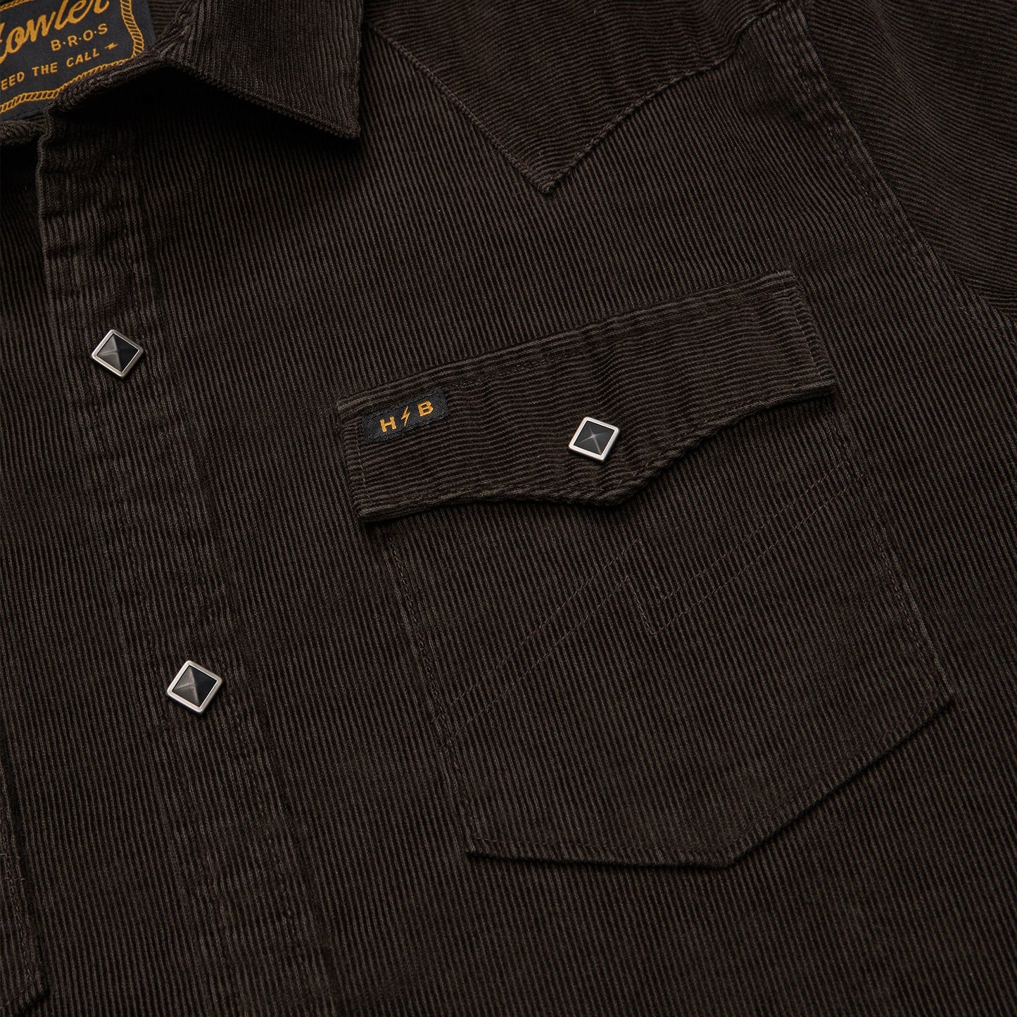 Banning Corduroy Snapshirt - Antique Black