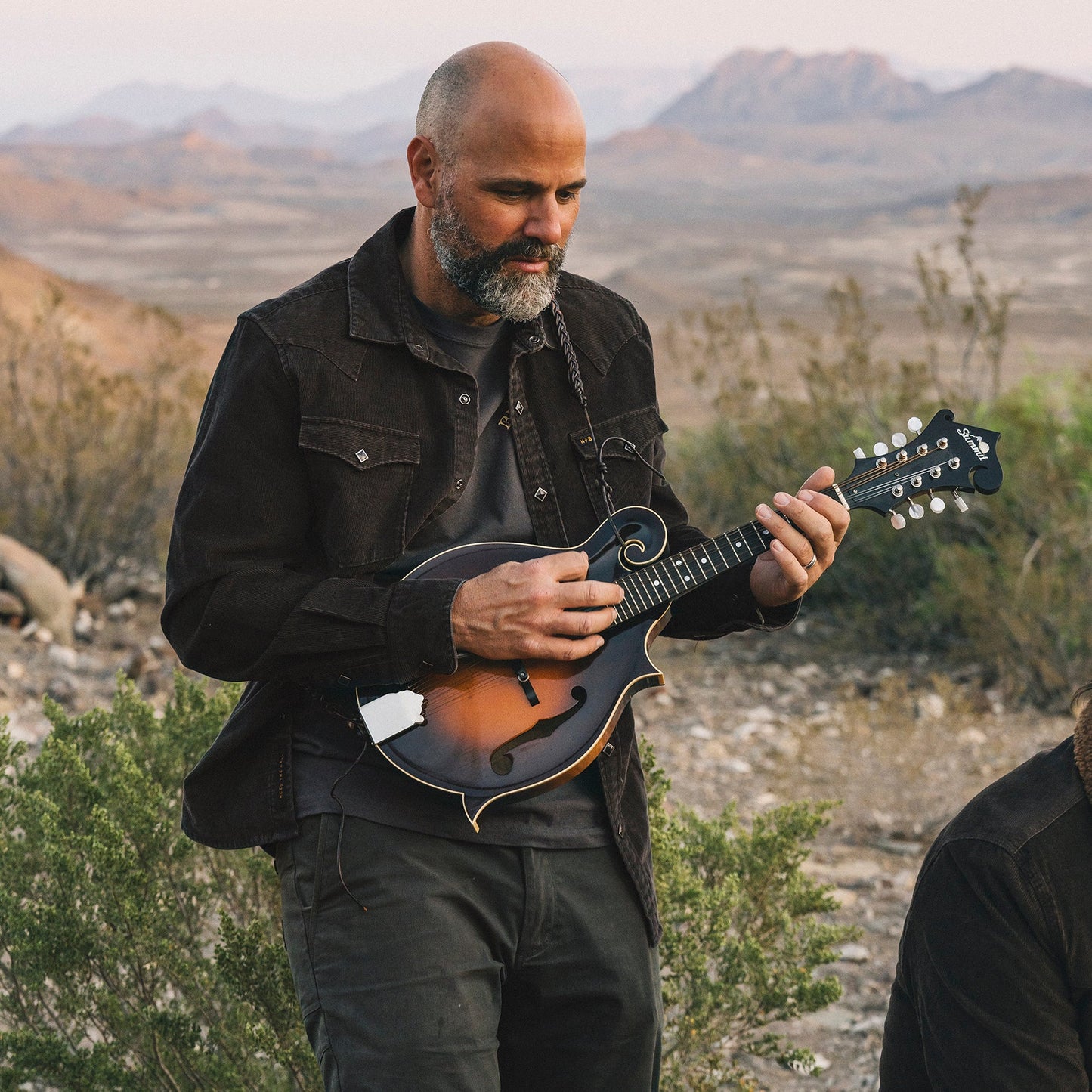 Banning Corduroy Snapshirt - Antique Black