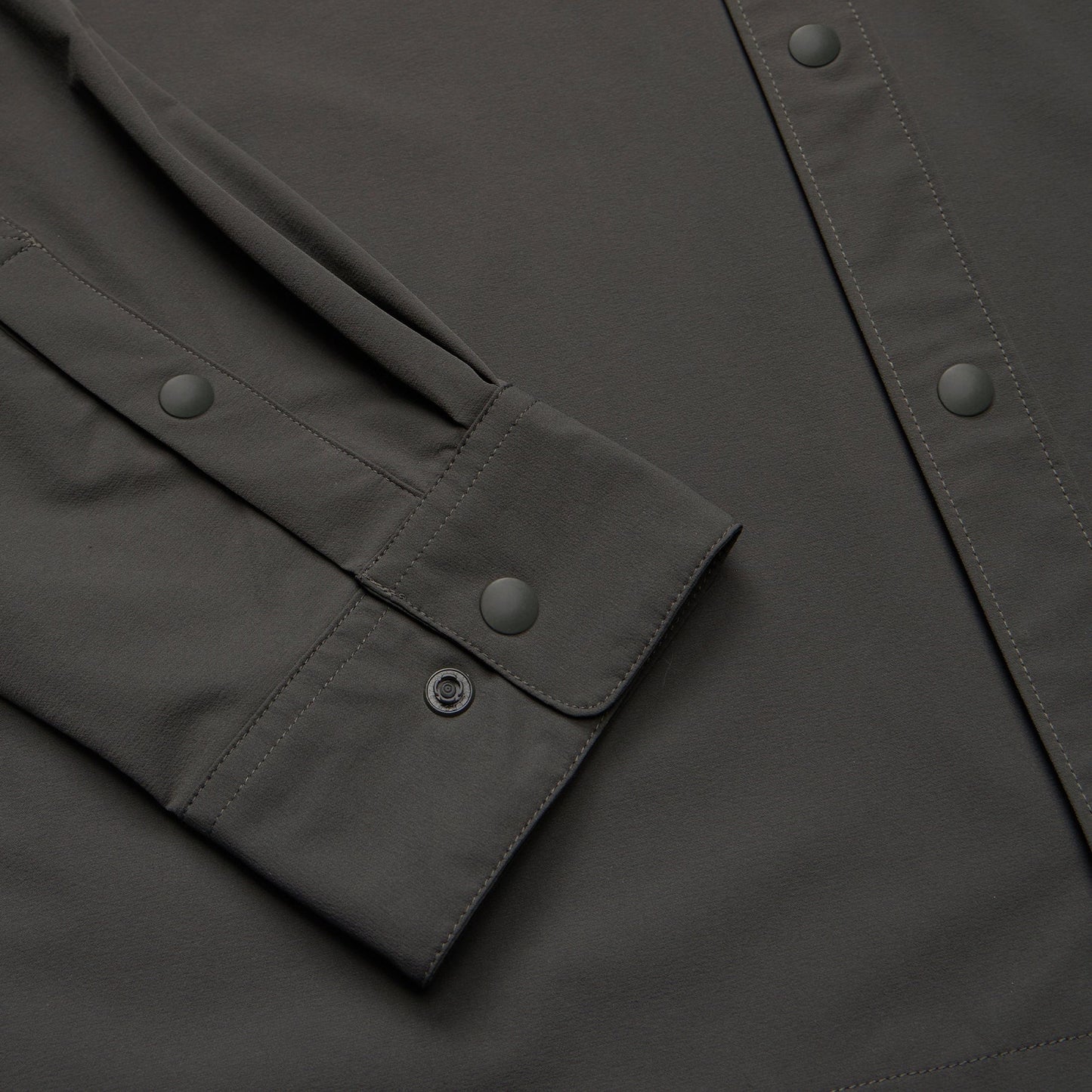 Emerger Tech Longsleeve - Antique Black