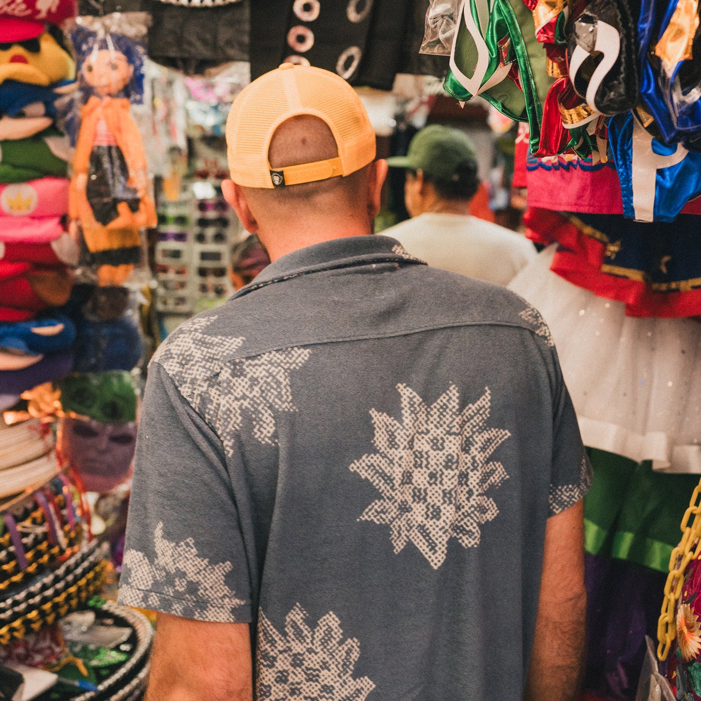 Palapa Terry Shirt - Sunflower Pixels : Postal Blue
