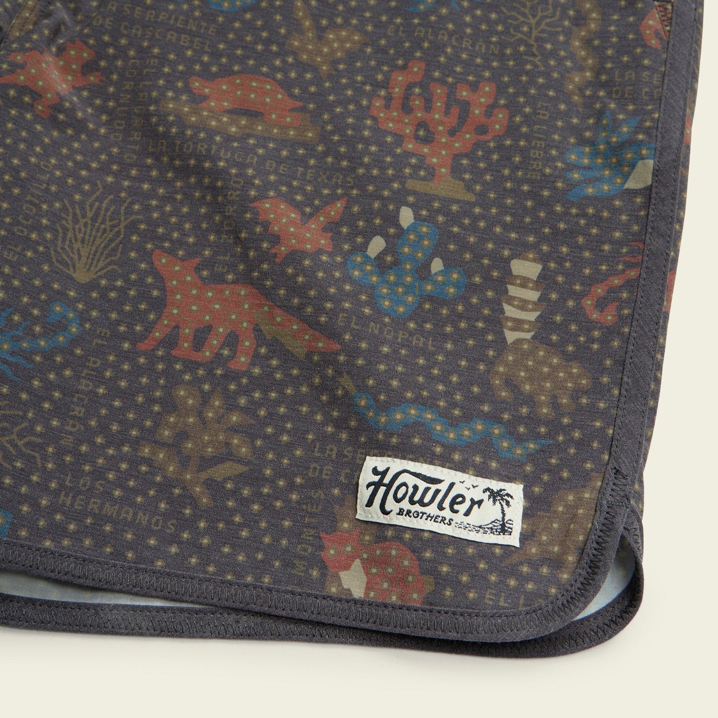 Bruja Boardshorts 18.5" - Ecosistema : Antique Black
