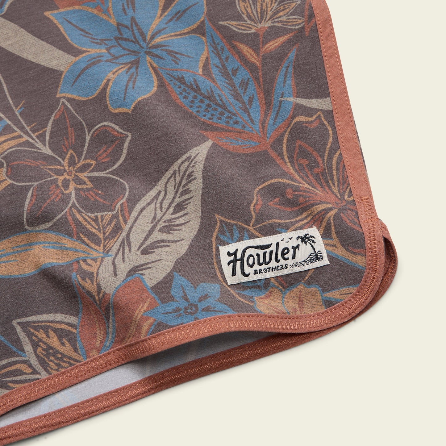 Bruja Boardshorts 18.5" - Sky Island Flora : Brown