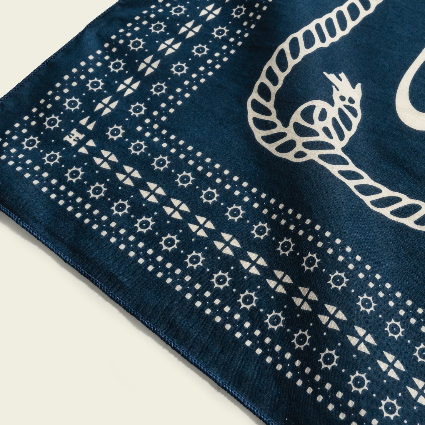 Howler Posse Bandana