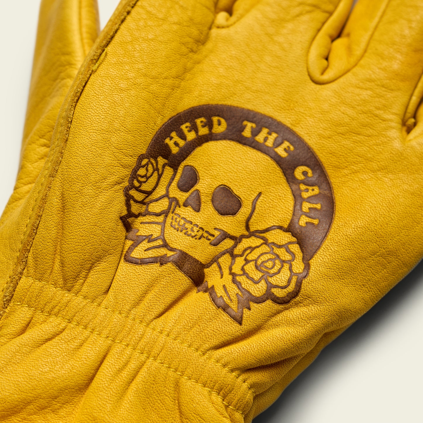 Skulls n’ Begonias Gloves