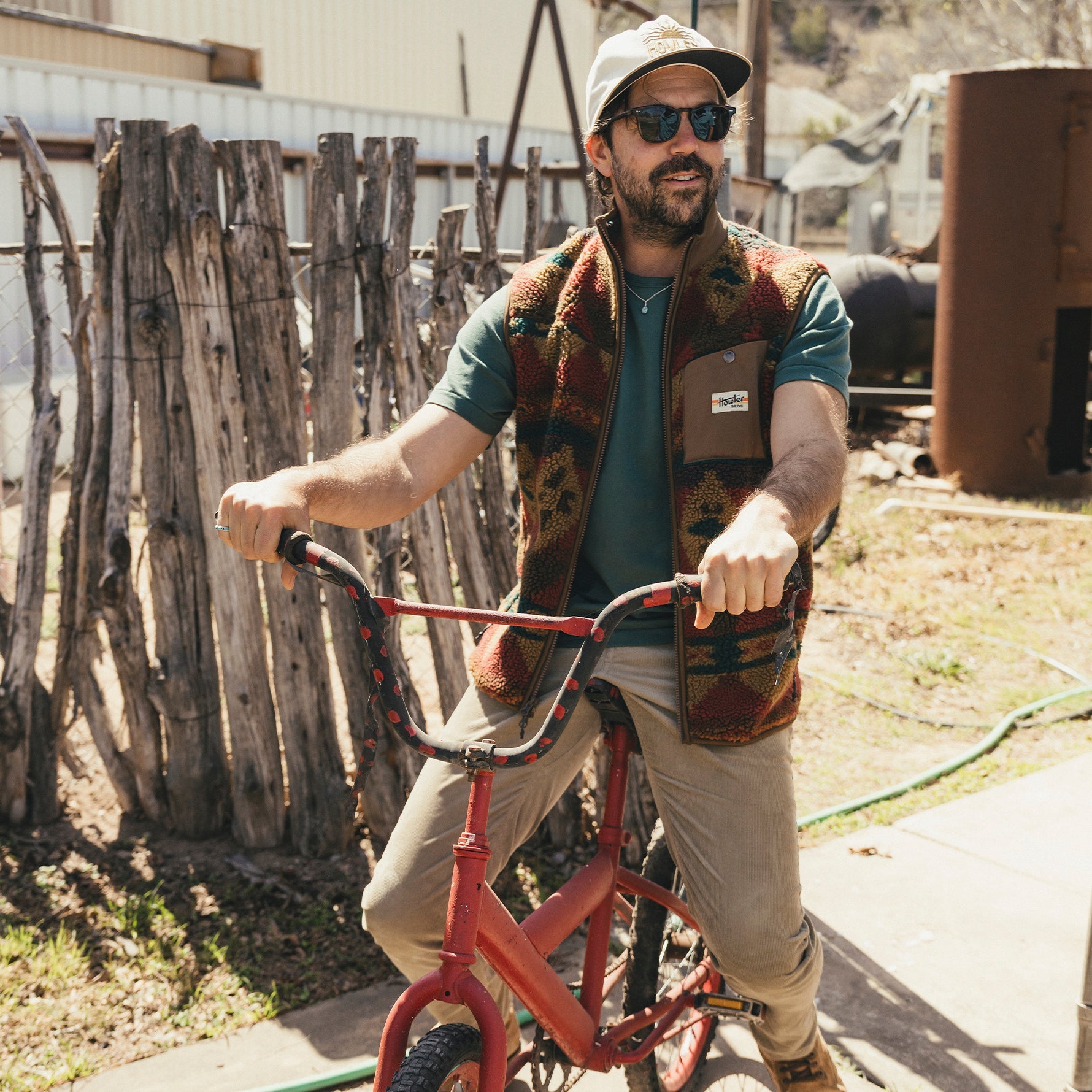 Chisos Fleece Vest - Mitla Motifs : Russet – HOWLER BROTHERS