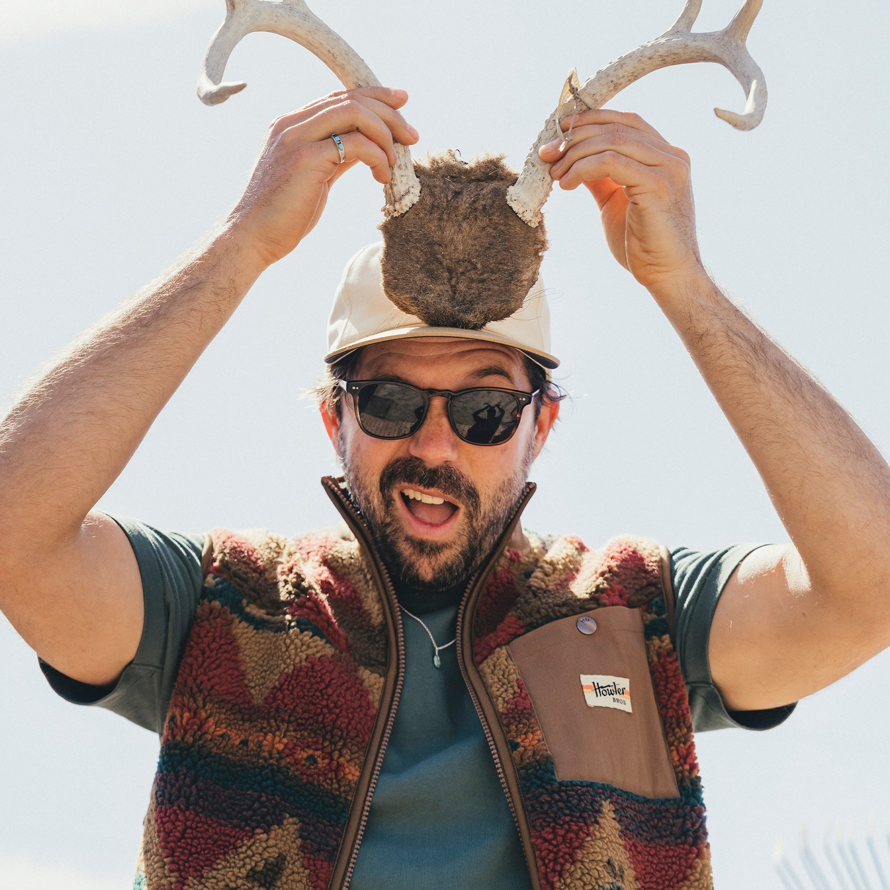 Chisos Fleece Vest - Mitla Motifs : Russet – HOWLER BROTHERS