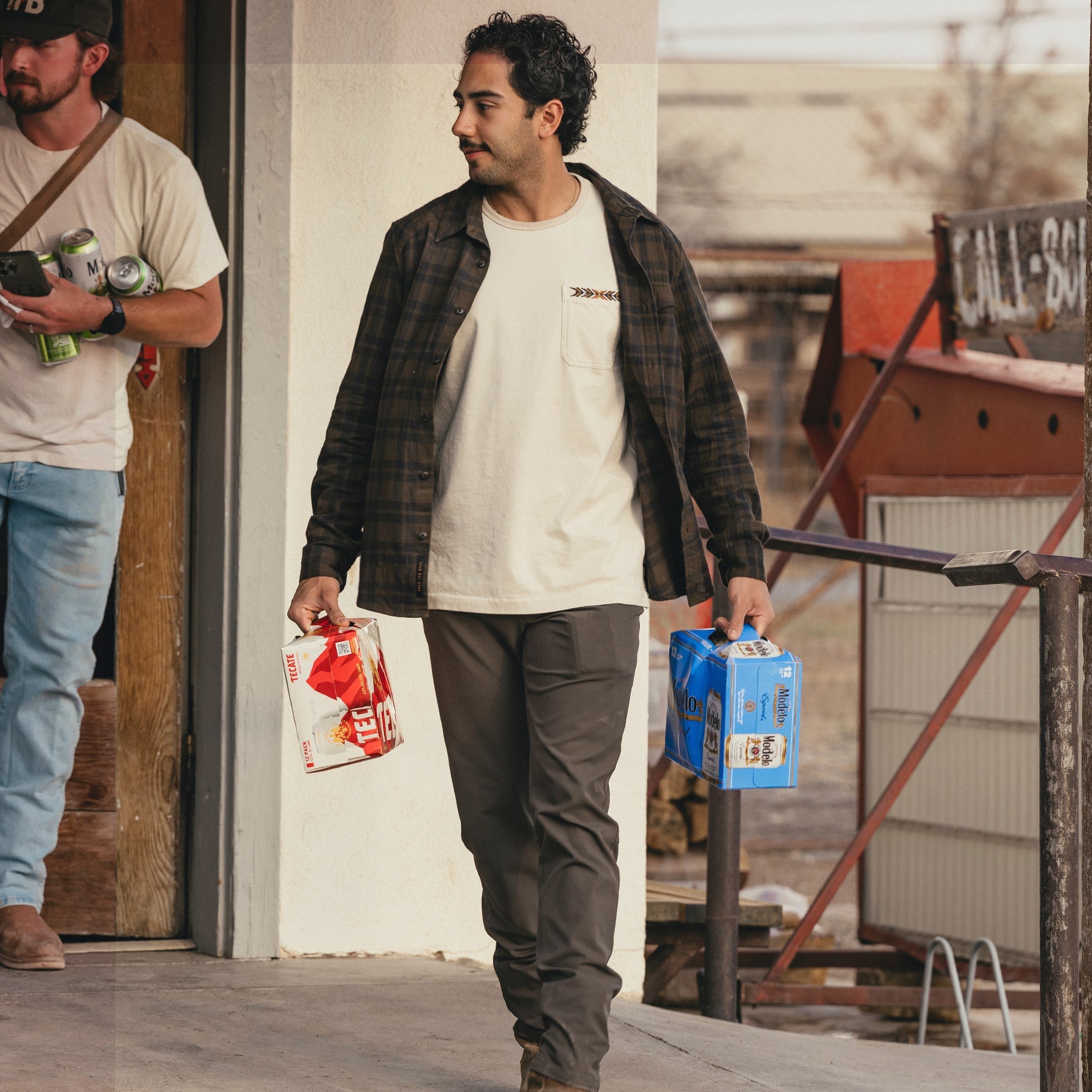 La Grange Lightweight Flannel - Cohen Plaid : Dark Olive – HOWLER