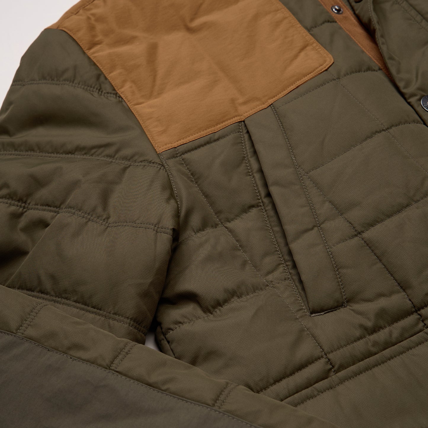 Spellbinder Parka - Driftwood / Army