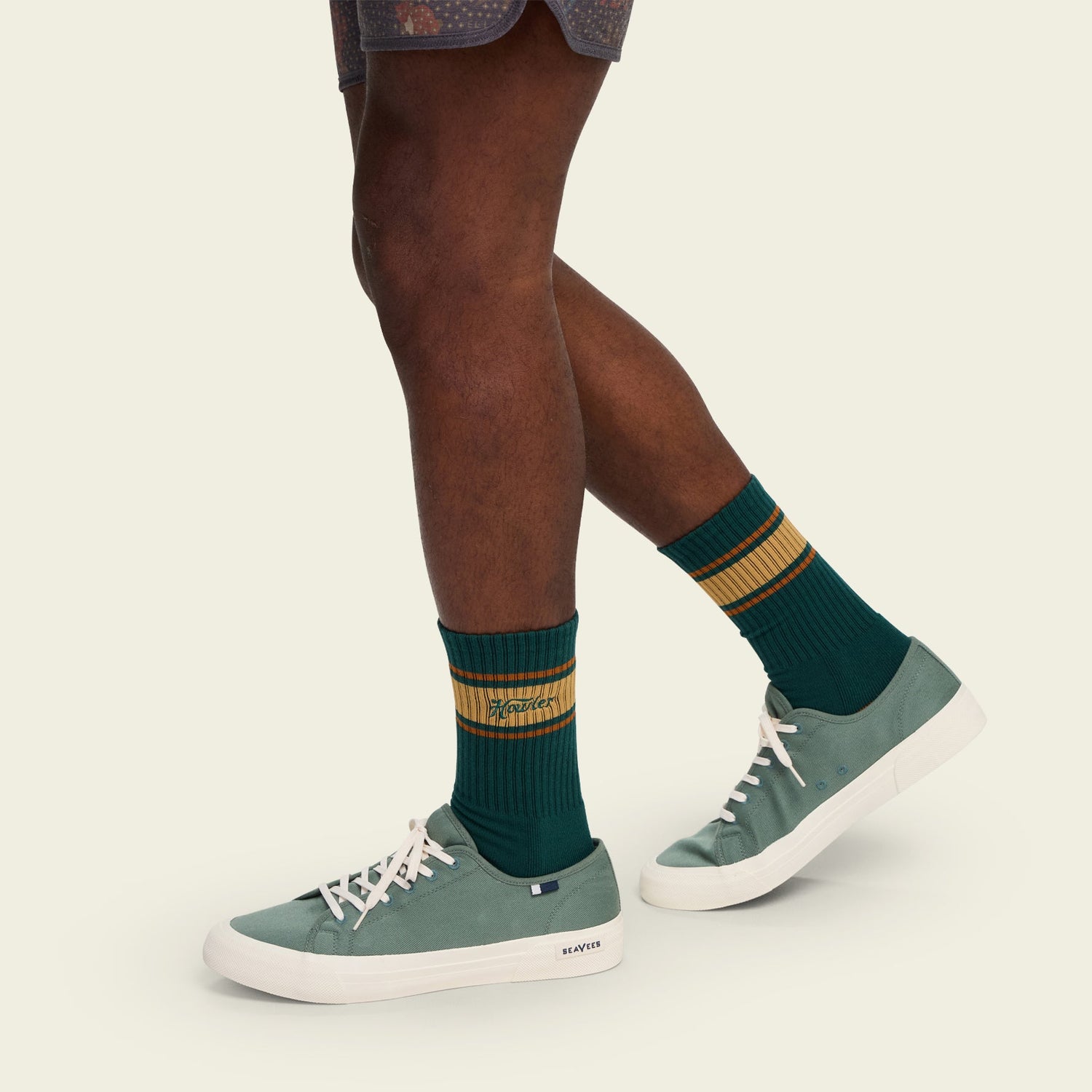 Howler Script Socks - Jungle Green