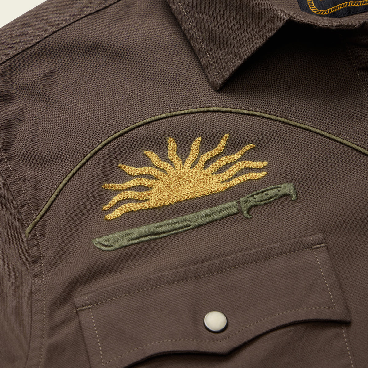 Crosscut Deluxe Snapshirt - Sharp Dawn : Earth - View 5