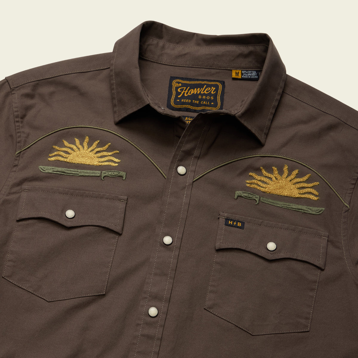 Crosscut Deluxe Snapshirt - Sharp Dawn : Earth - View 3