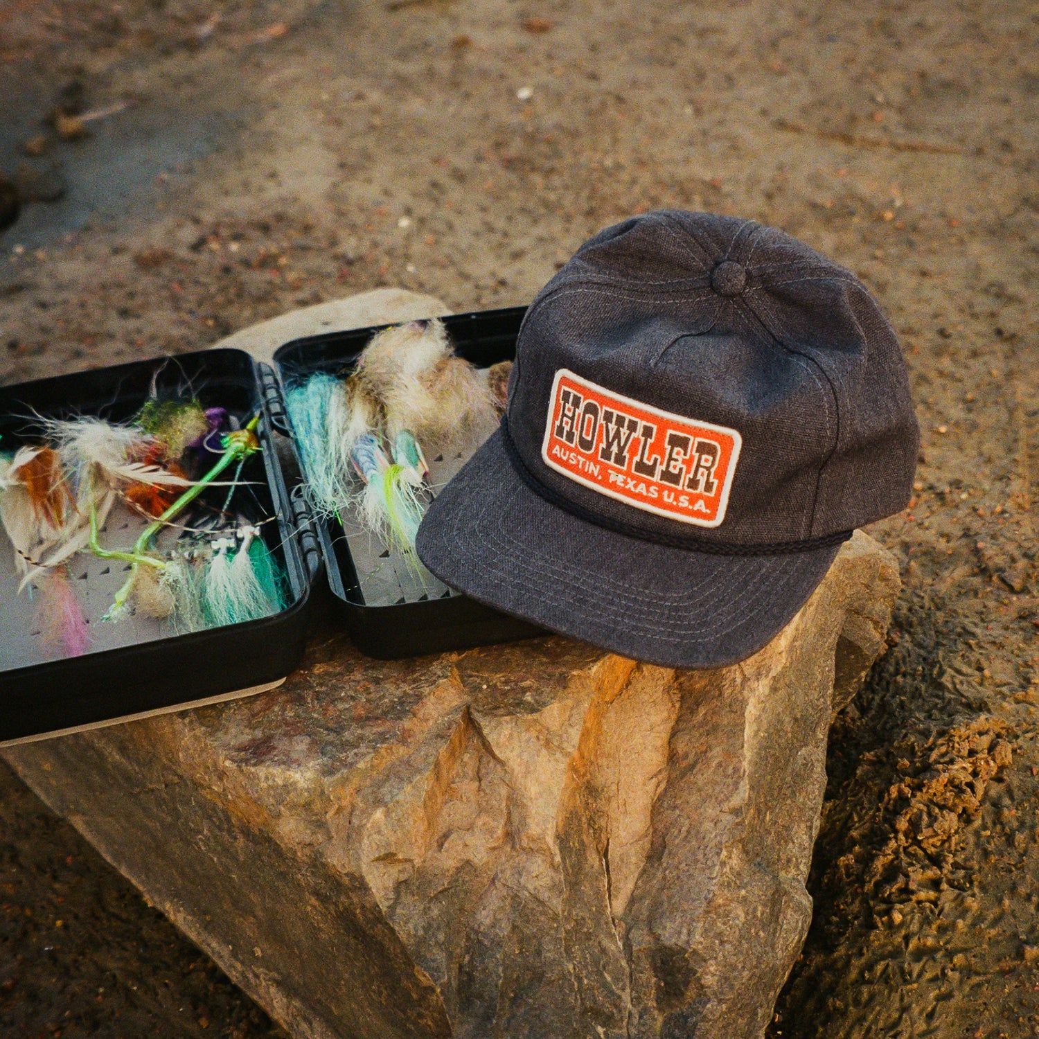 Howler Slab Snapback - Antique Black - View 2