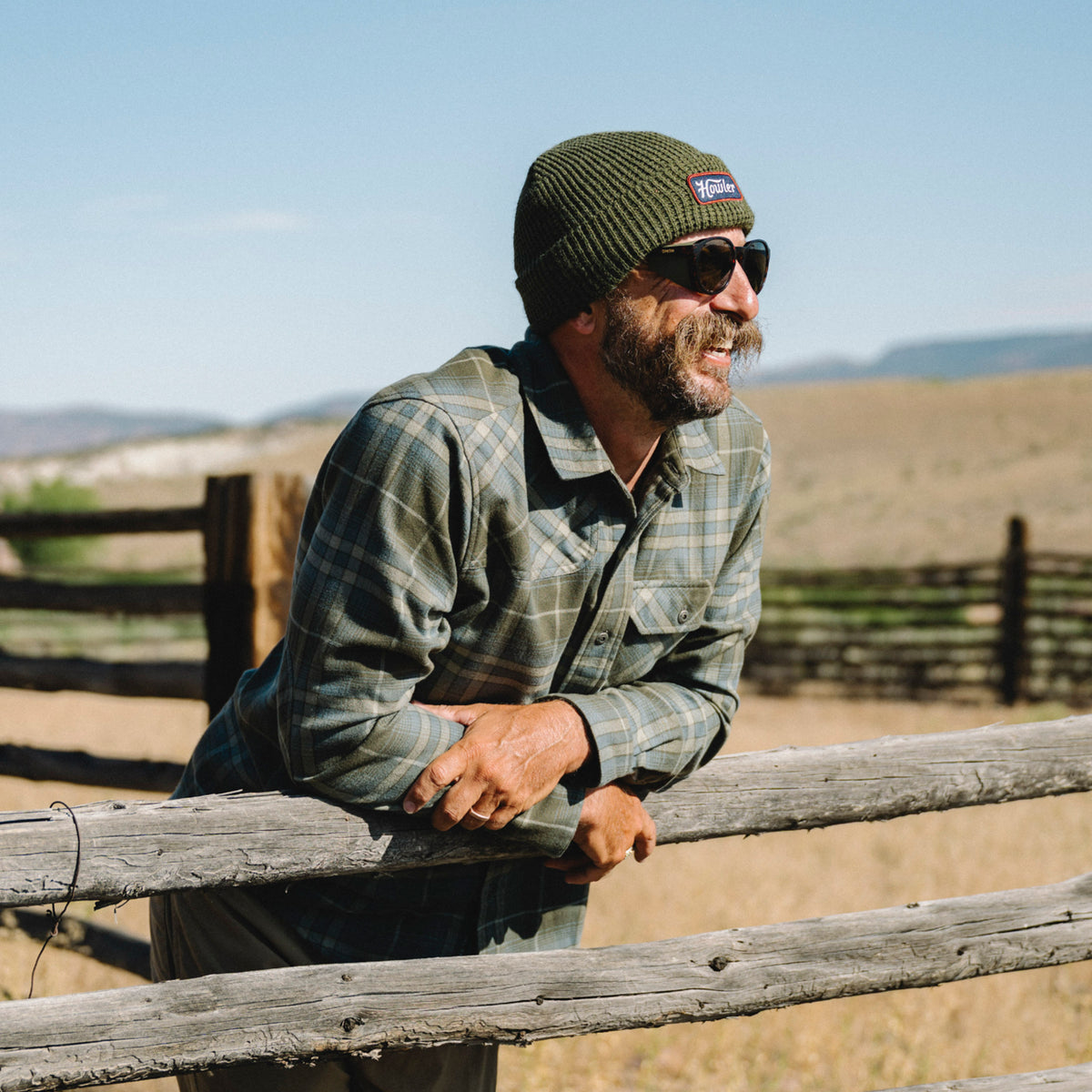 Harker’s Flannel - Kempton Plaid : Beluga - View 9