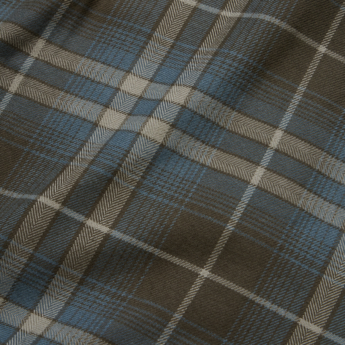 Harker’s Flannel - Kempton Plaid : Beluga - View 7