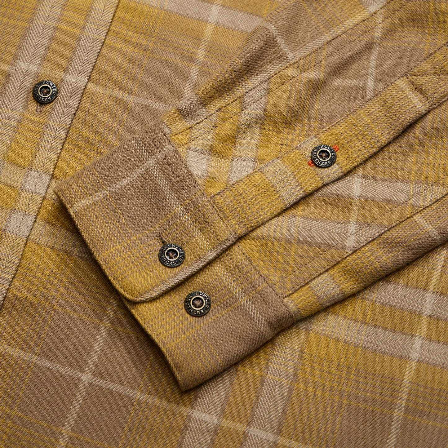 Harker’s Flannel - Kempton Plaid : Otter - View 5