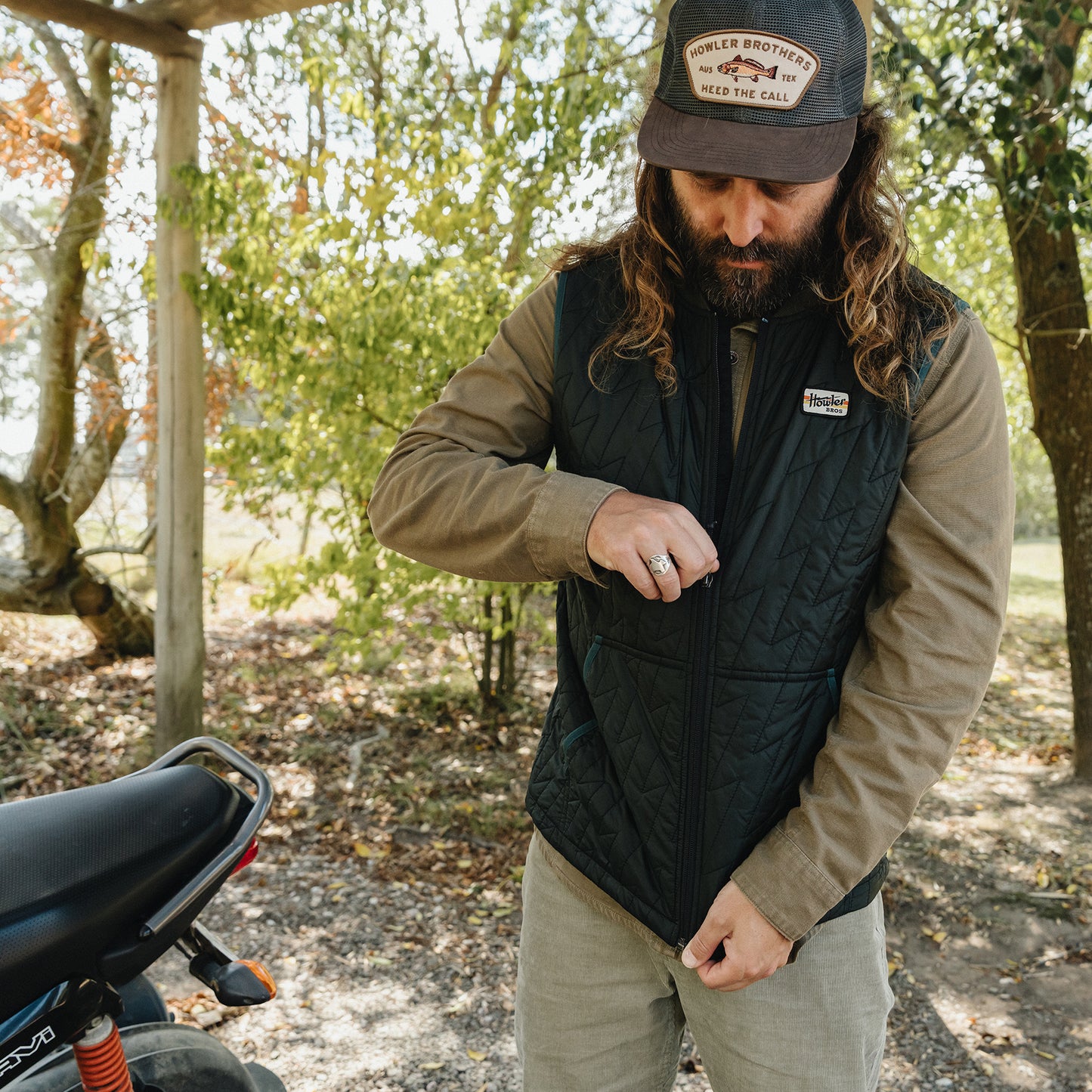 Voltage Quilted Vest - Carbonite - View 2