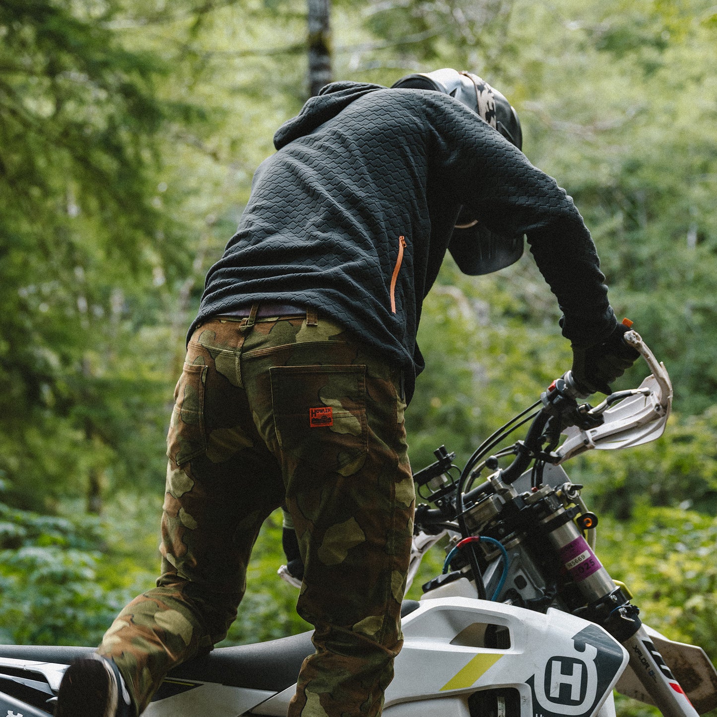 Palo Duro Fleece Hoodie - Mountain Grid : Antique Black