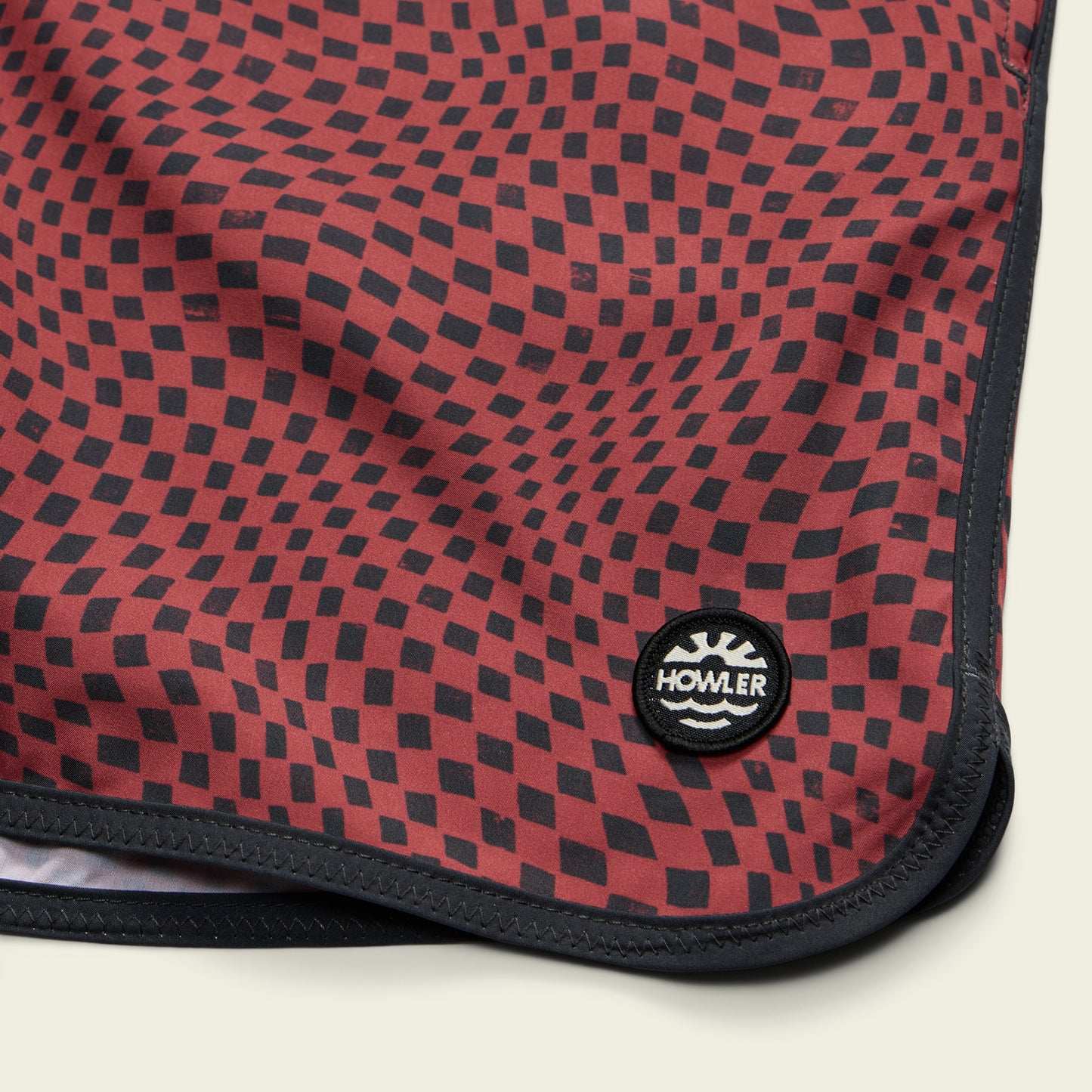 Warlock Tech Boardshorts 17" - Warped Checkers : Red River