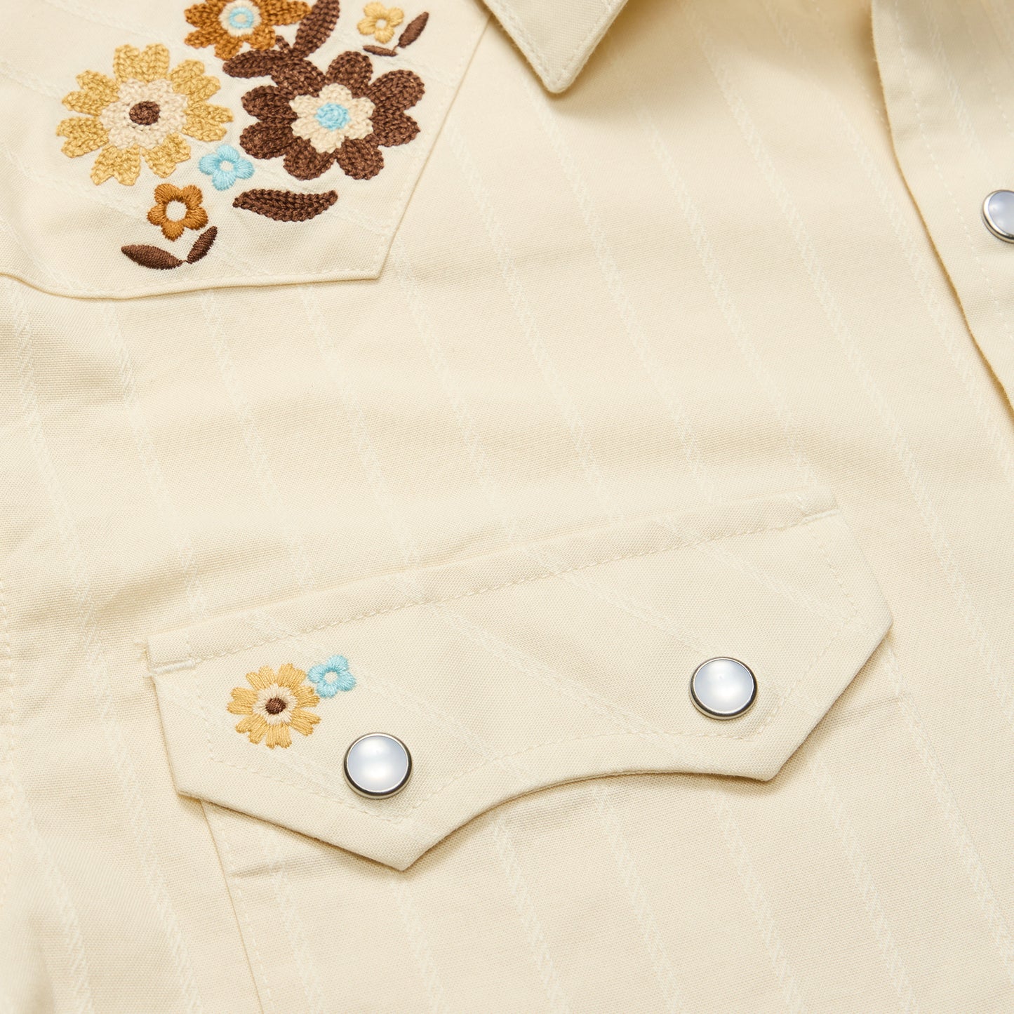 Crosscut Deluxe Shortsleeve Shirt - Flower Power : Off White Dobby