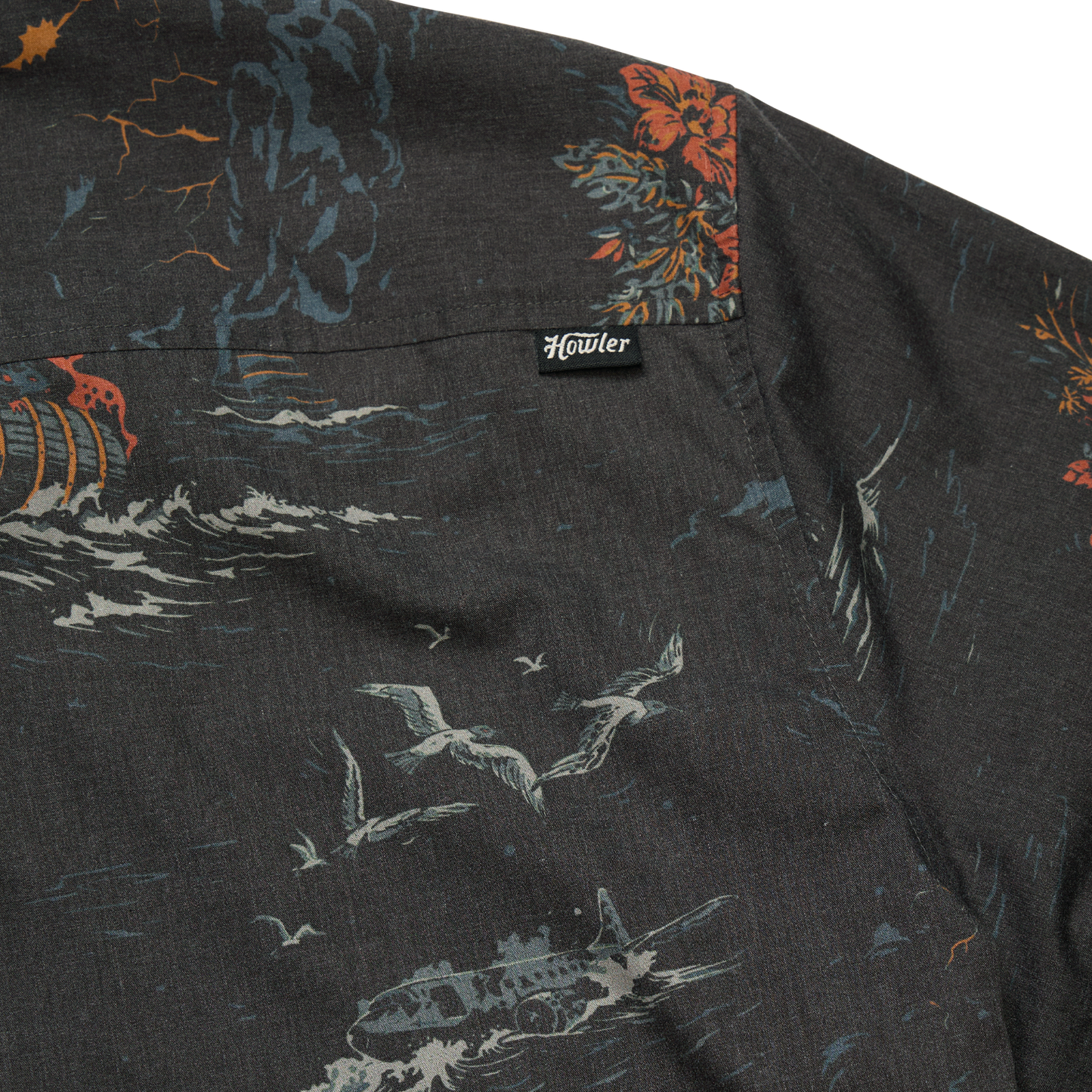 Bermuda Triangle Mansfield Shirt - Storm’s Eye : Antique Black
