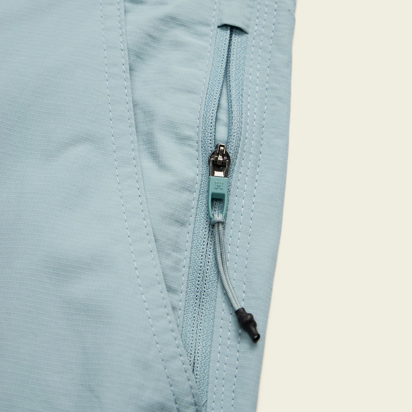 Horizon Hybrid Shorts - 7.5" - Pool Blue
