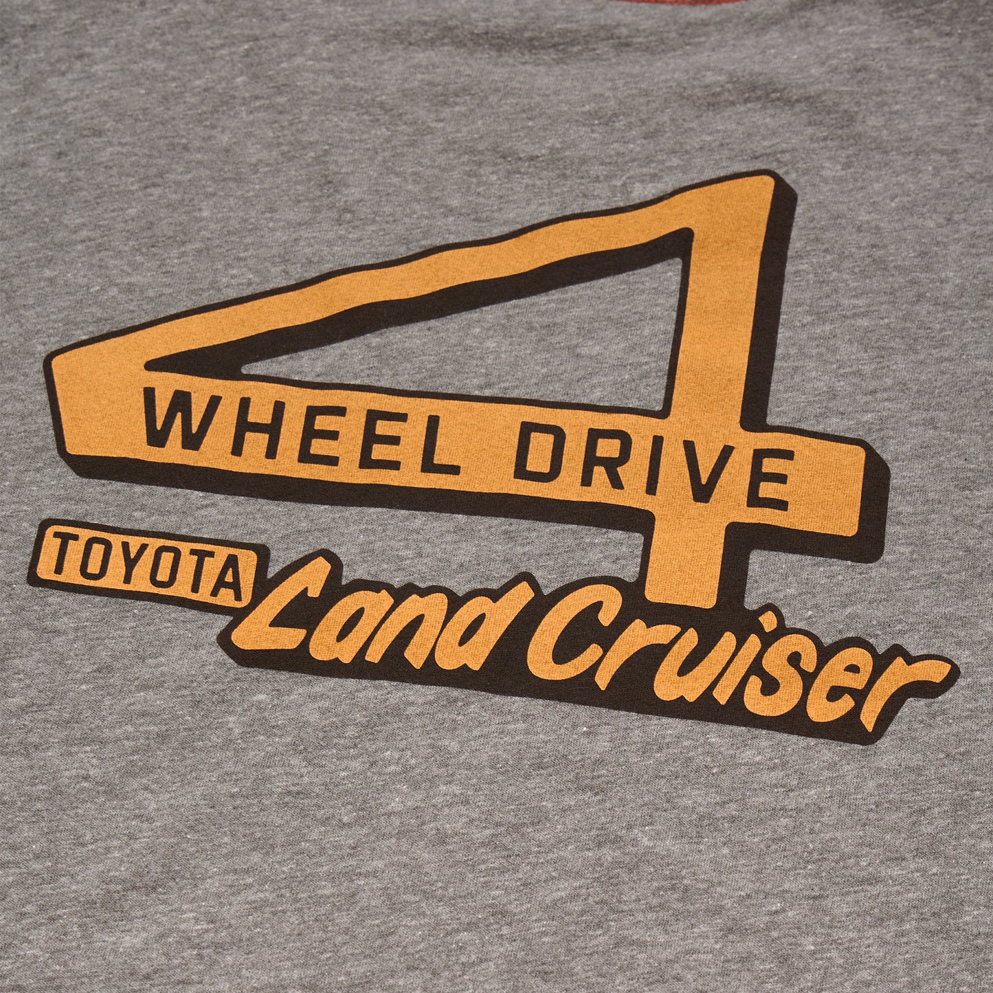 Land Cruiser T-Shirt - 4WD : Varsity Grey