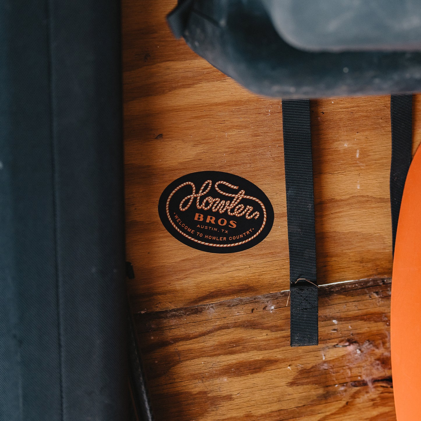 Howler Lasso Sticker