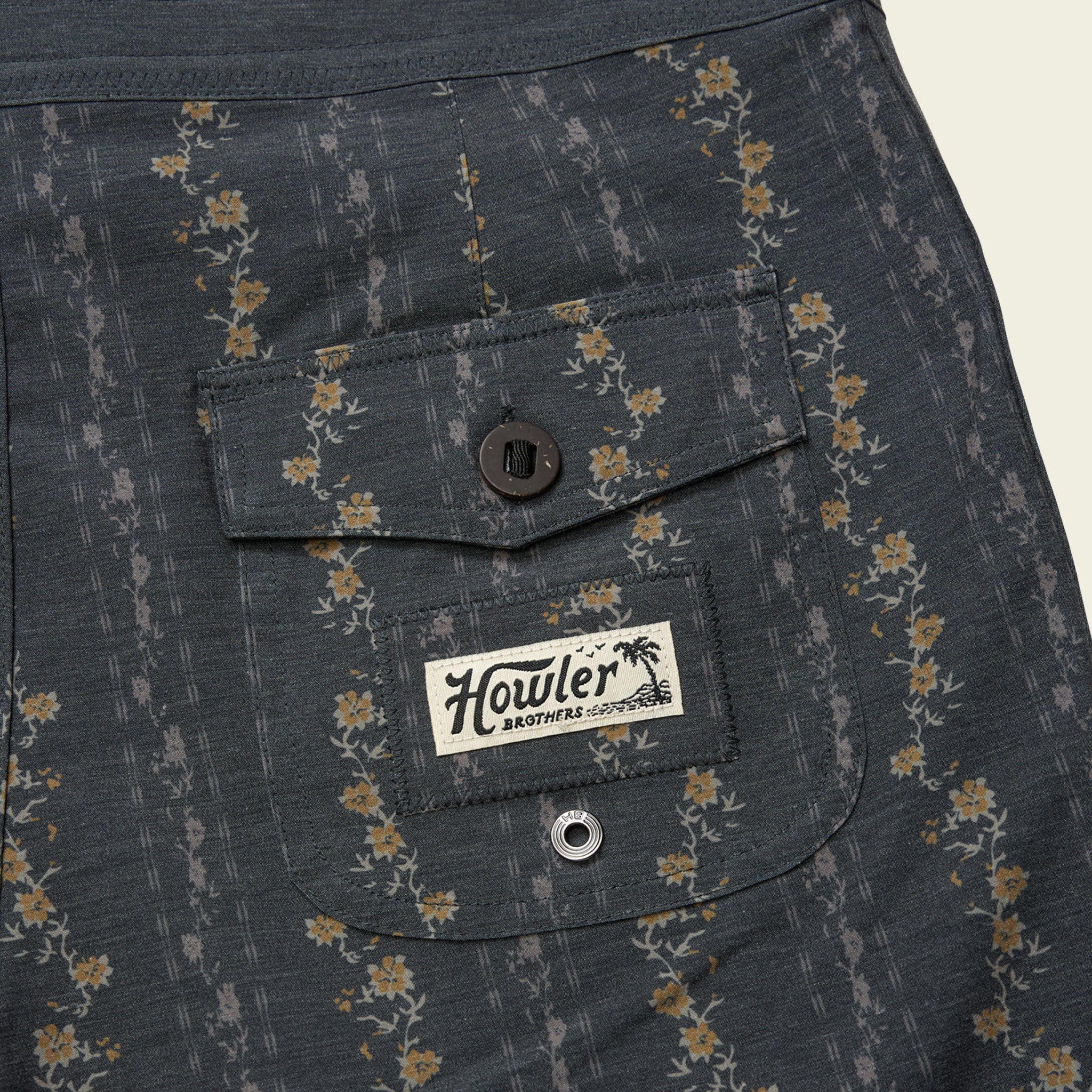 シャルボンcharbon FLOWER7POCKETSRACINGSHORTS Bruja Boardshorts 18.5
