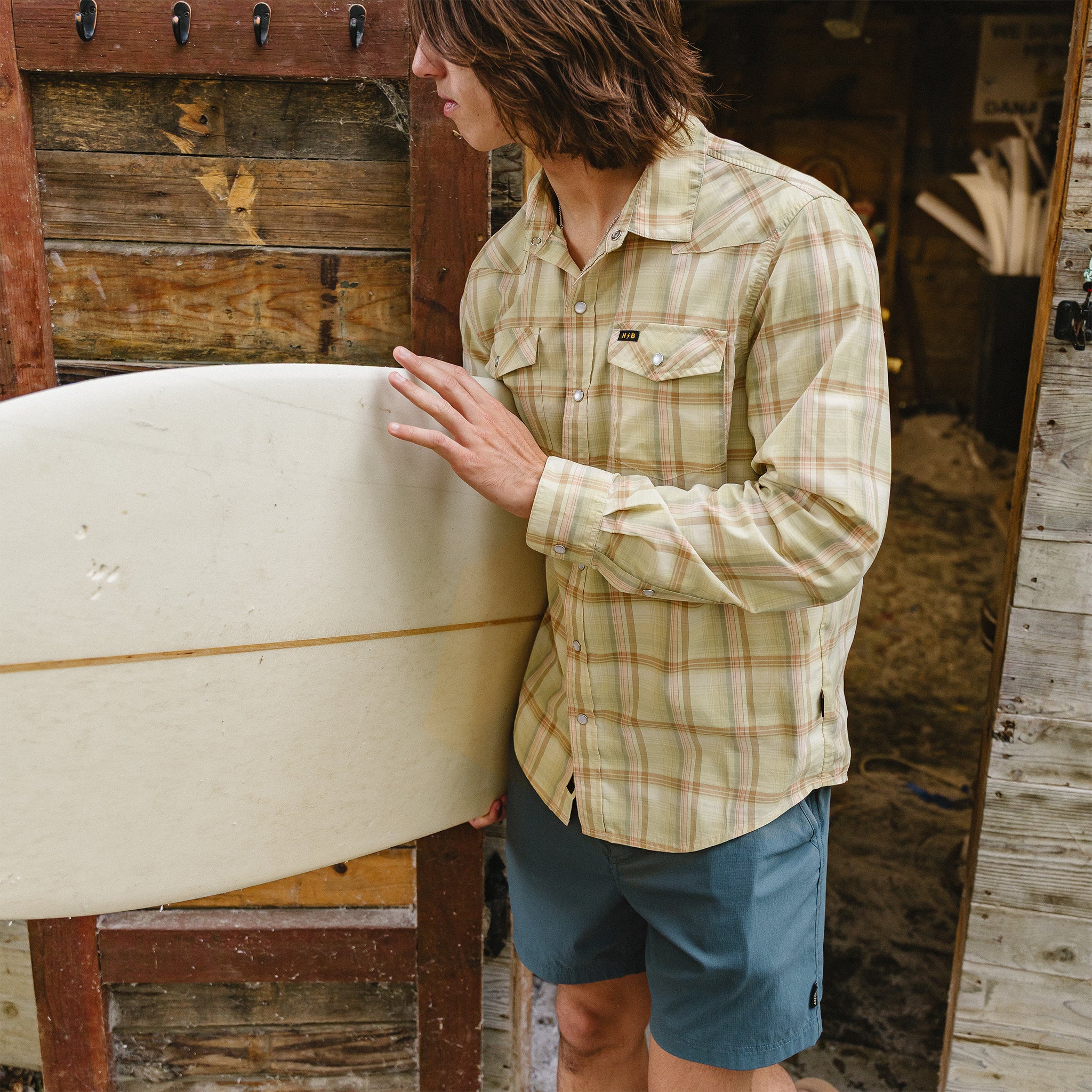 H Bar B Tech Longsleeve - Isley Plaid : Hemp – HOWLER BROTHERS