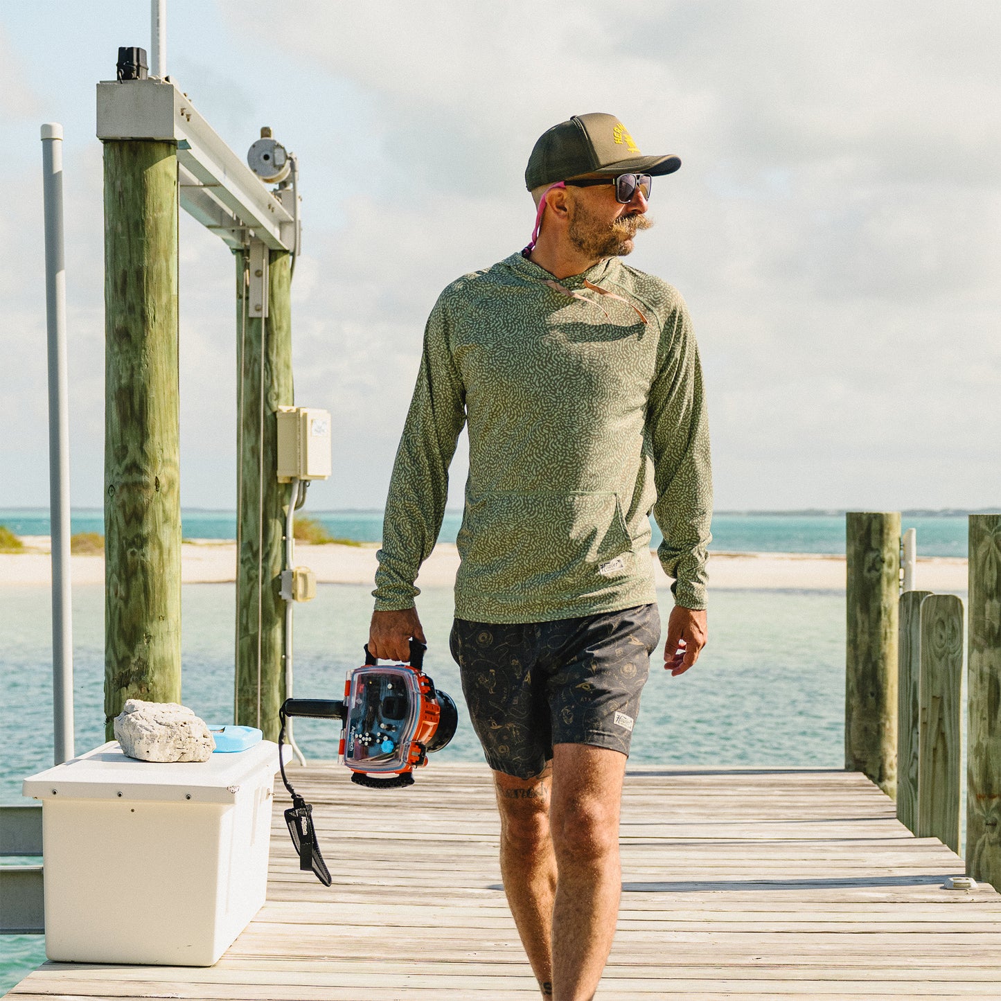 Loggerhead Hoodie - Pond Patterns : Mermaid