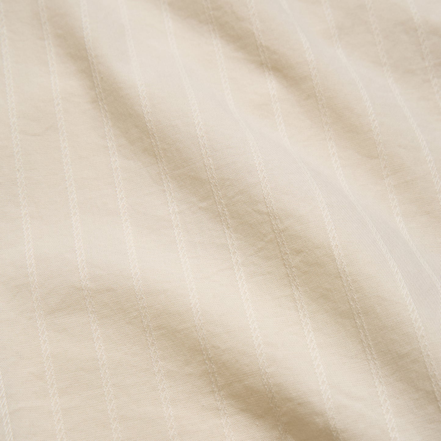 Crosscut Deluxe Shortsleeve Shirt - Fowl Play : Off White Dobby