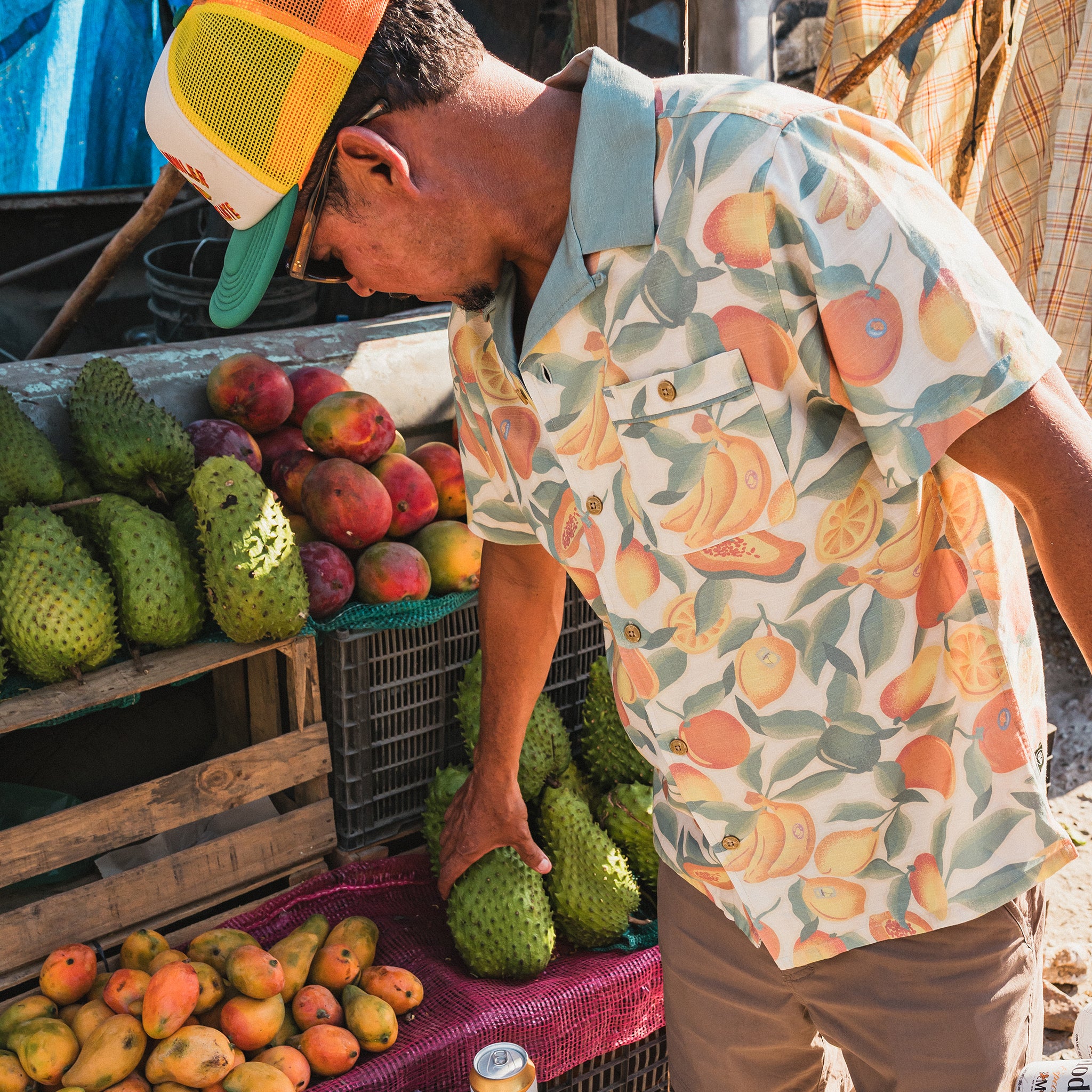 Frutería Monoloha Shirt - Delicias : Sand – HOWLER BROTHERS