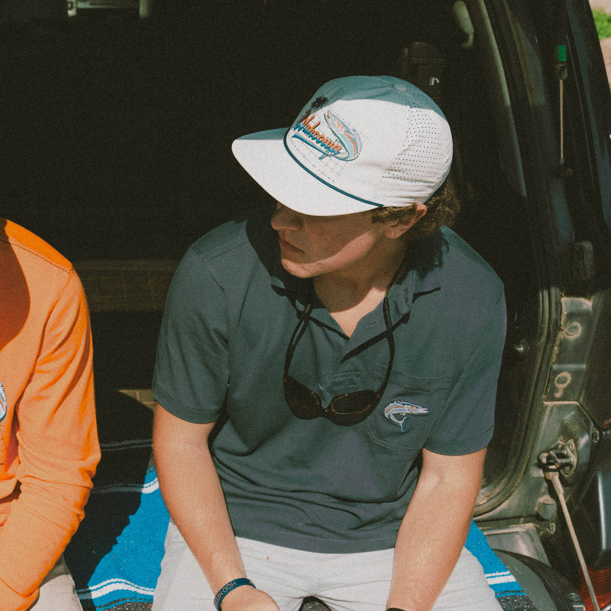 UVA Aperture Tech Strapback - Wahoo Matrix : Parchment - View 2